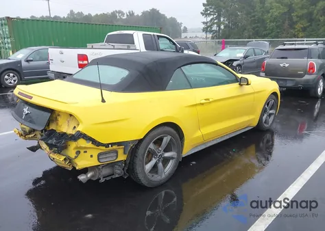 2015 Ford Mustang V6 z USA, uszkodzony, nr VIN 1FATP8EM4F5374910